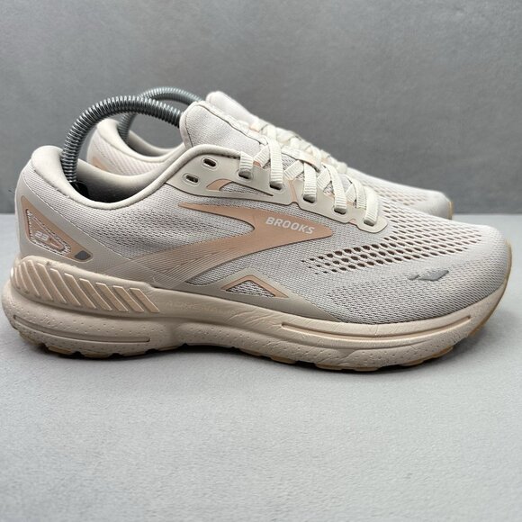 Womens Size 10 (B) Brooks Adrenaline GTS 23 Shoes Crystal Gray / Vanilla Running - Picture 1 of 8
